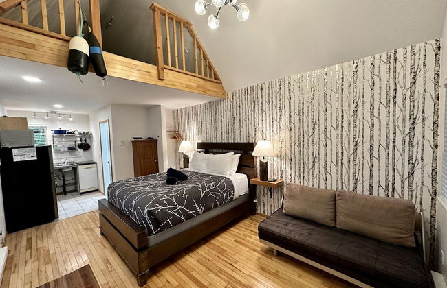 West Coast Cabin - Photo 1