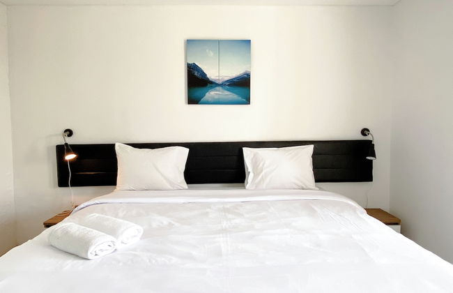 Comfy Studio With Twin Bed At Enviro Apartment - Photo 1