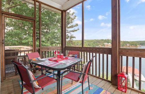 Blue Door - Entertainment Area Downstairs With A Pool Table - Foto 16