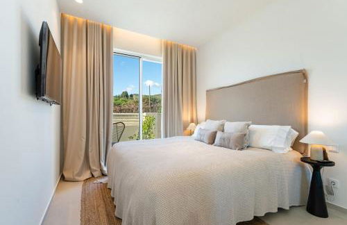 New Villa - Rooftop Jacuzzi & Sunset Views - Foto 17