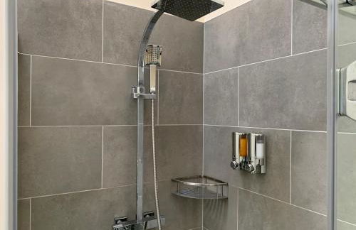 Market Place Serviced Apartments, Leek - Photo 38