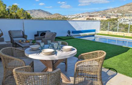 PANORAMIC pool & mountains house - Foto 5