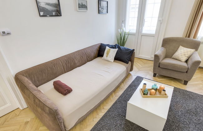 Real Apartments Zoltan - Photo 10