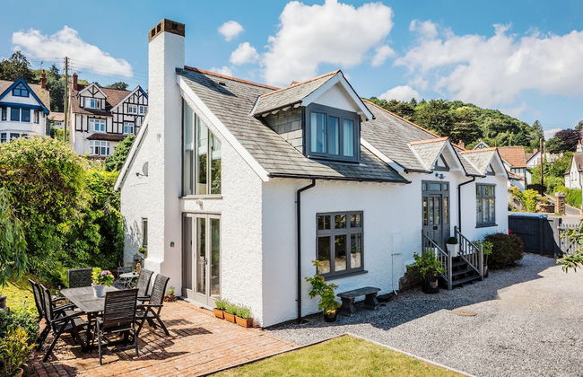 Ship Bungalow - Photo 1