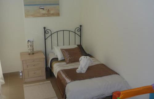 Amazing Sea View apartment with sun drenched terrace! - Photo 14