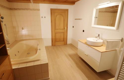 Haus Panoramablick - Fewo Alpensicht, 4 Schlafzimmer, Höchenschwand - Foto 11