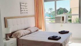 Pequeño estudio frente al mar, piscina y parking - Foto 2