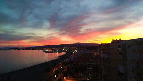 Loft en Residencial 1ª Línea con piscina - Foto 4