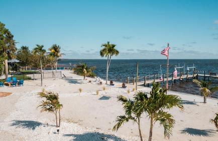 Stunning Waterfront Home with Southeast Bay Frontage - Villa Cuquita - Foto 33