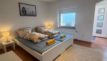 Modernes Apartment mit Parkplatz - Foto 4