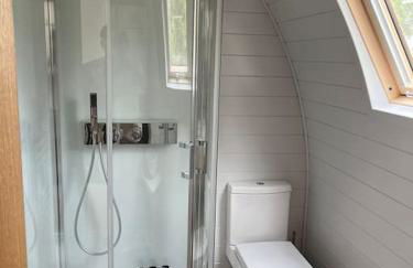 Nestledstays- The Lake House - Foto 19