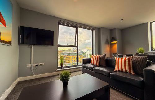 Modern 3 Bedroom Quayside Apartment RIVER VIEWS - Sleeps 6 Free Parking - Foto 12