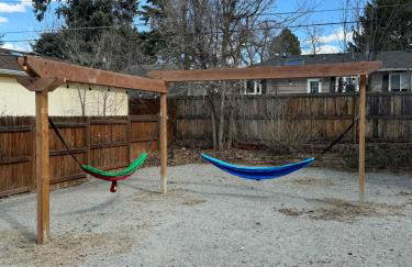 Peaceful retreat in quite neighborhood - Photo 44