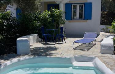 The Velanidies - Οι Βελανιδιές - Foto 2