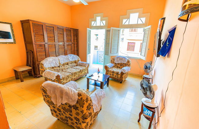 Aparthotel in Havana with terrace - Photo 2