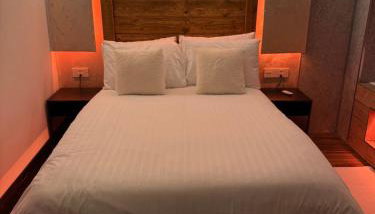 Luxury Jacuzzi Suites Halifax - Foto 2