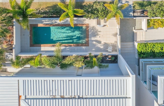 Mermaid Beach Luxury Penthouse - Photo 56