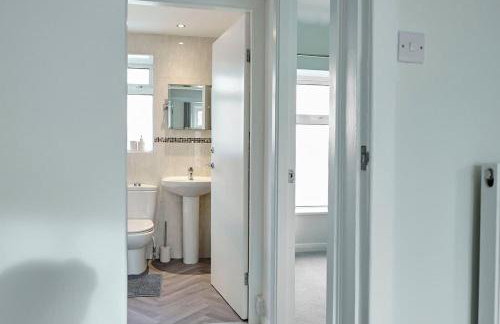 2 Bedroom House- Contractors - Families - Sleeps 4 - Foto 10