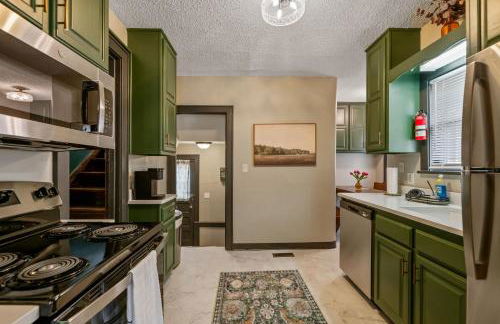 Bilbos Cottage 3 bed 2 and a half bath home in College Hill - Foto 32