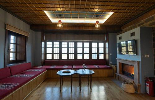 Tis Ouranias - Foto 24