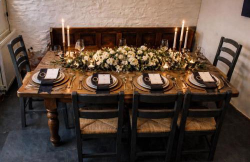 Morton House Holiday Let Yorkshire Dales - One property 4 brm Farmhouse, 3brm Stable Block Sleeps 2-16 - Foto 28