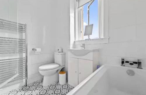 Grangeburn Residence - 2 bedroom home with parking - Foto 18