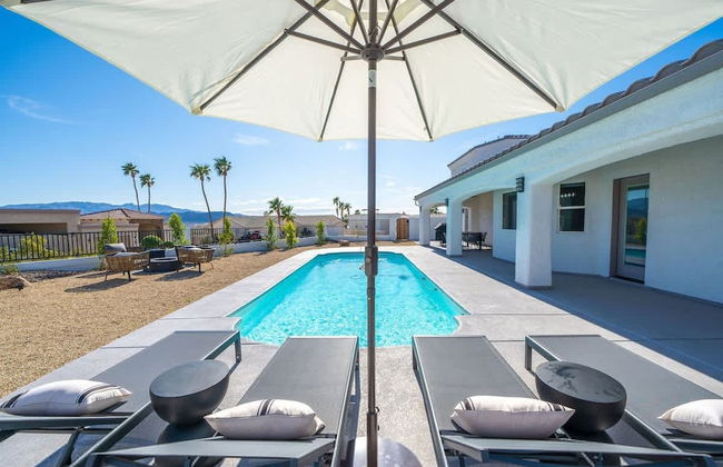 Lavish Lake Havasu Villa Pool Fire Pit an Views - Foto 1