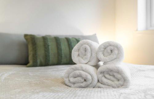 Fern Walk Spacious 3 Bedroom House - Dalkeith - Photo 10