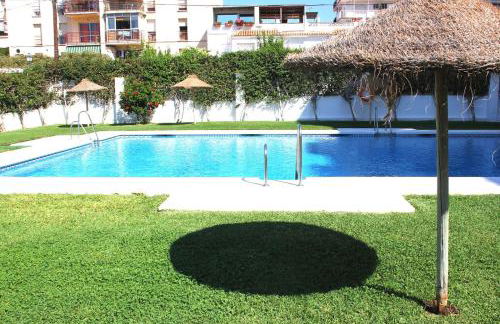 Nerja Gaviota holidays piscina y playa - Foto 51