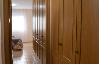 Apto ISA: amplio y acogedor apto de 75m con terraza, aire acondicionado y parking gratuito - Foto 8