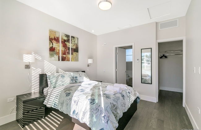 Modern Townhouse at Marine by Elevate Rooms - Photo 4