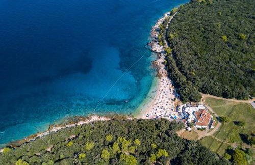 Villa Sunny Olive - Photo 35