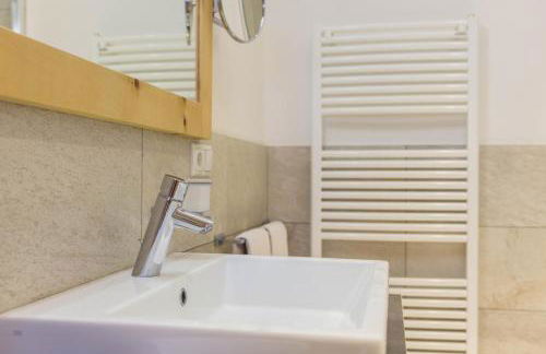 Superior Apartments Marialisa Rose - Photo 32