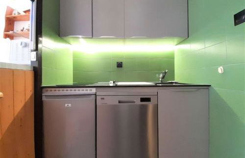 Studio cabine 6 pers à Piau-Engaly avec balcon et vue sur pistes - FR-1-457-302 - Photo 2