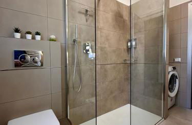 Buddy'S House Lake view Pet friendly whit garage - Foto 20