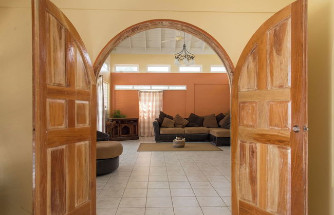 Hatfield South Villa - Photo 17