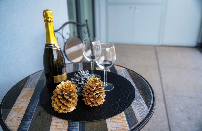 Cozy JOIVY Suite 3 with parking - Photo 46