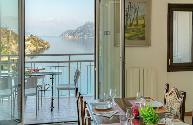 Charming 4-bed Apartment -lake Views & Balconies - Foto 22