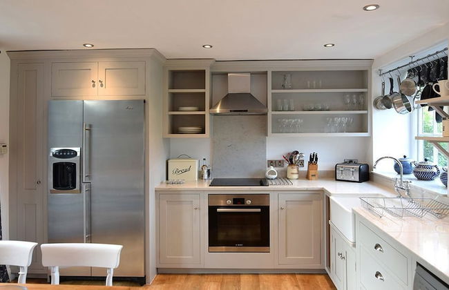 Epsom Cottage - Photo 17