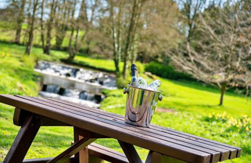 Finest Retreats - Mowbray Hall Apt - Photo 11