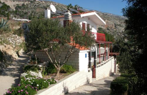 Apartments by the sea Cove Zarace, Hvar - 21007 - Photo 3