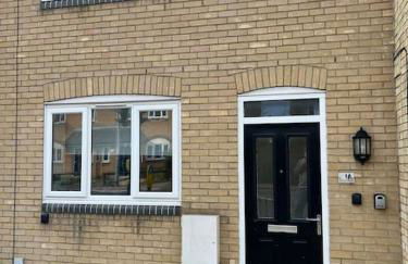 Doctors, Nurses, Families and contractors welcome - Foto 11