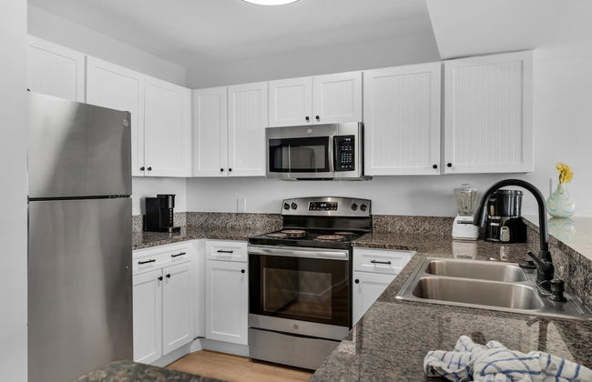 Pelican Beach Resort 1207 - Photo 8