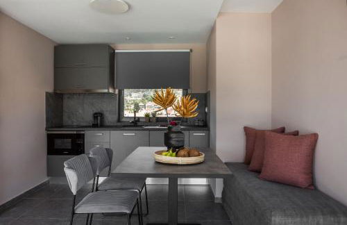 The Twelve Suites collection - Photo 106