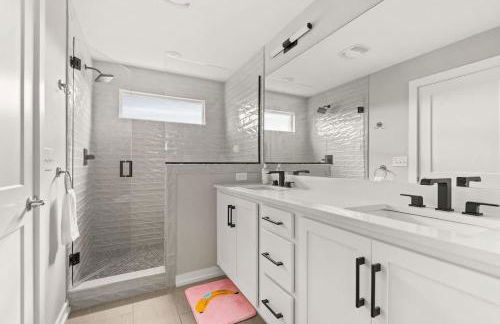 Large Marvel Themed 14ppl Spacious Townhome - Foto 17