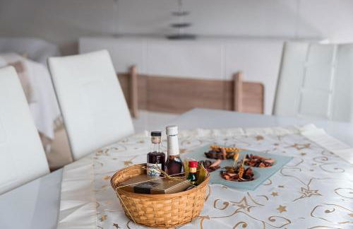 Relaxing time near the river - Foto 22