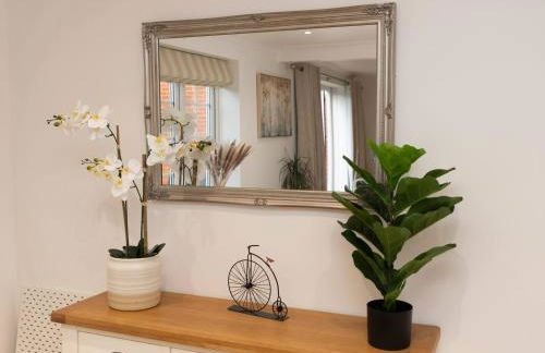 Gorgeous 4 BR House Near Station mins to London - Pass the Keys - Foto 10