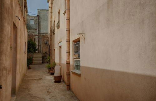 Erice Lovely Apt with Terrace and Stunning View - Foto 43