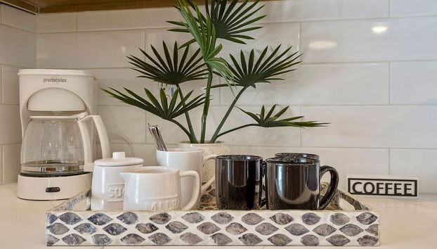 Stunning 4BR Home Fenced Yard Heated Pool - Foto 4, Habitación