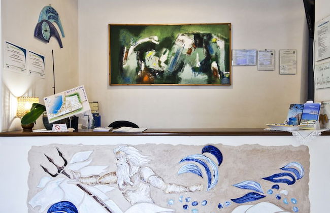 Poseidon Residence - Photo 2